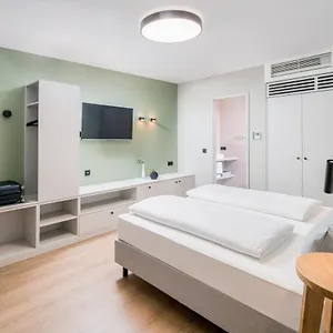 Koos Hotel&apartments - Апарт-отель