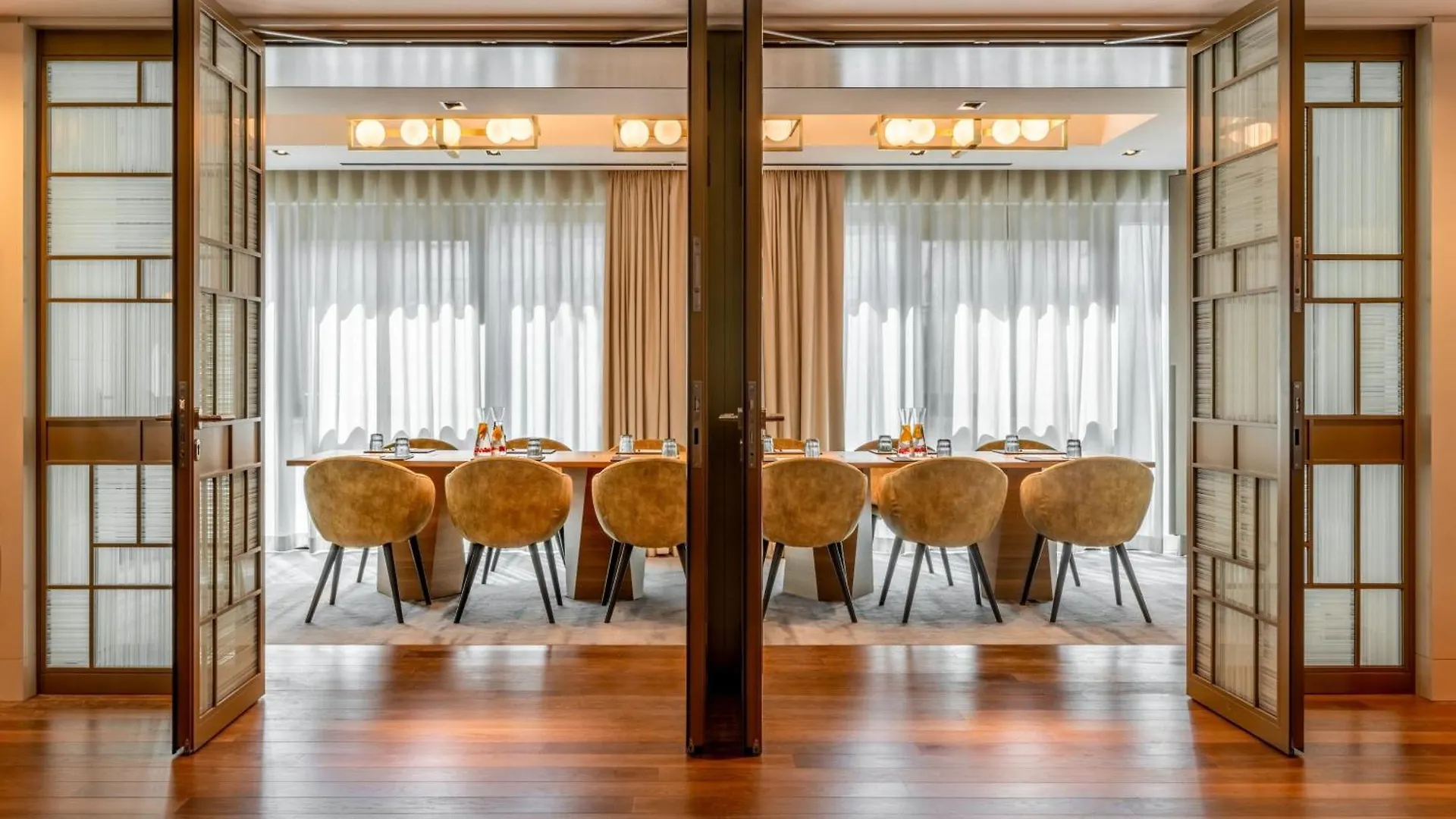 Munich Marriott Hotel City West 4*,